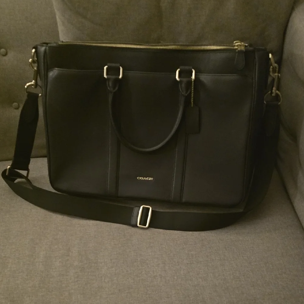 Coach Navy Blue Unisex Women's Men's Leather Bag